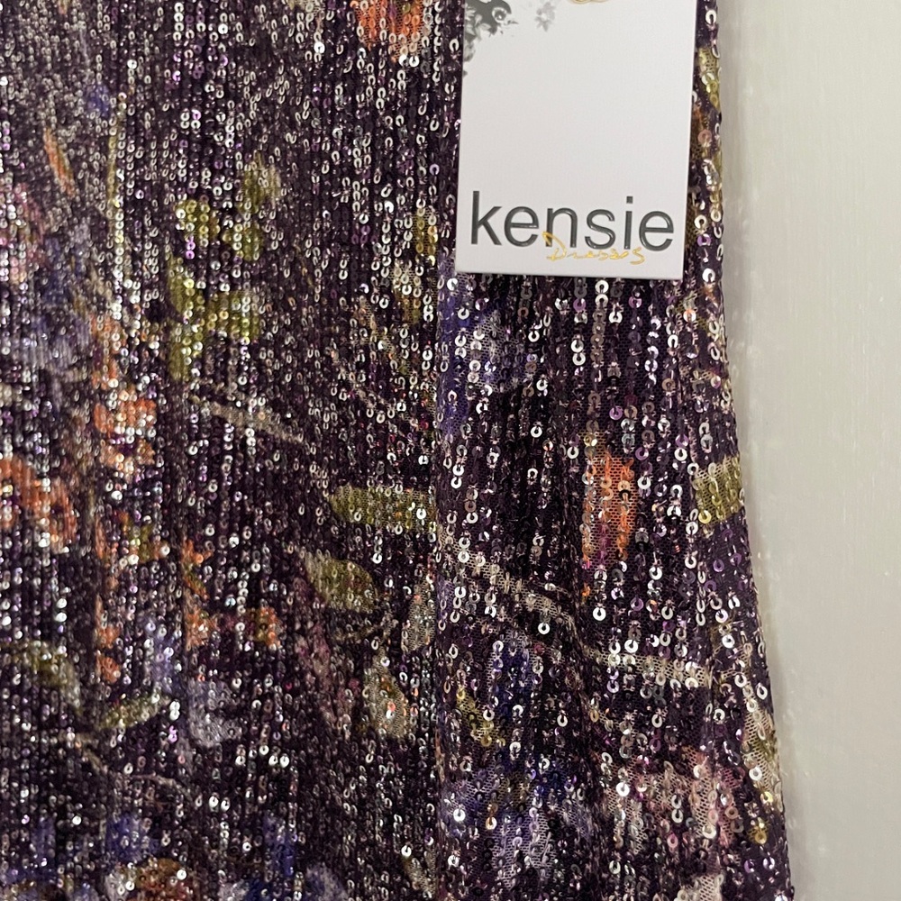 NWT Kensie Purple Floral Sequin Dress Size 8 - Picture 4 of 7